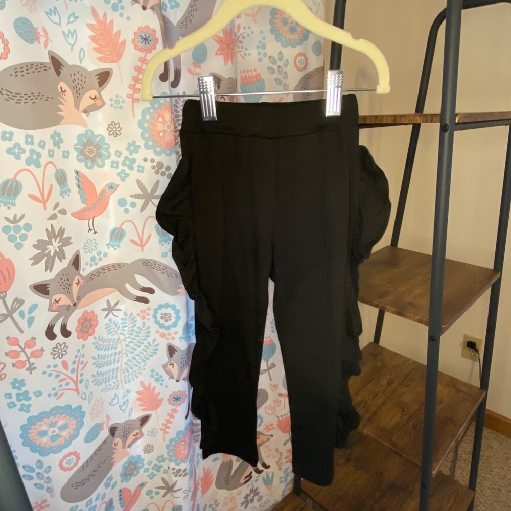 2pc Black Ruffle Set - Picture 3 of 4